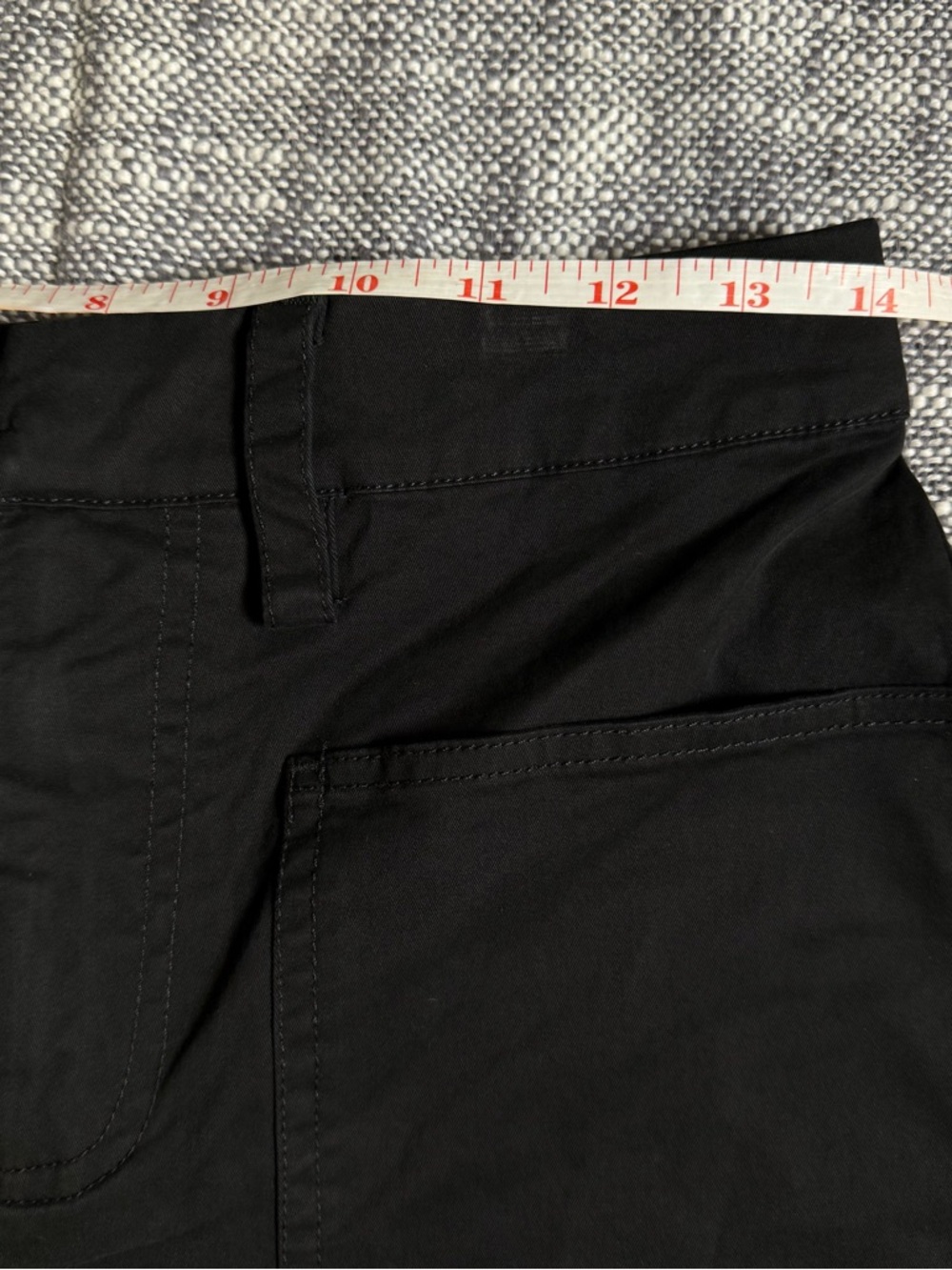 High-Rise Cropped Wide-Leg Pants in Black - Picture 5 of 12